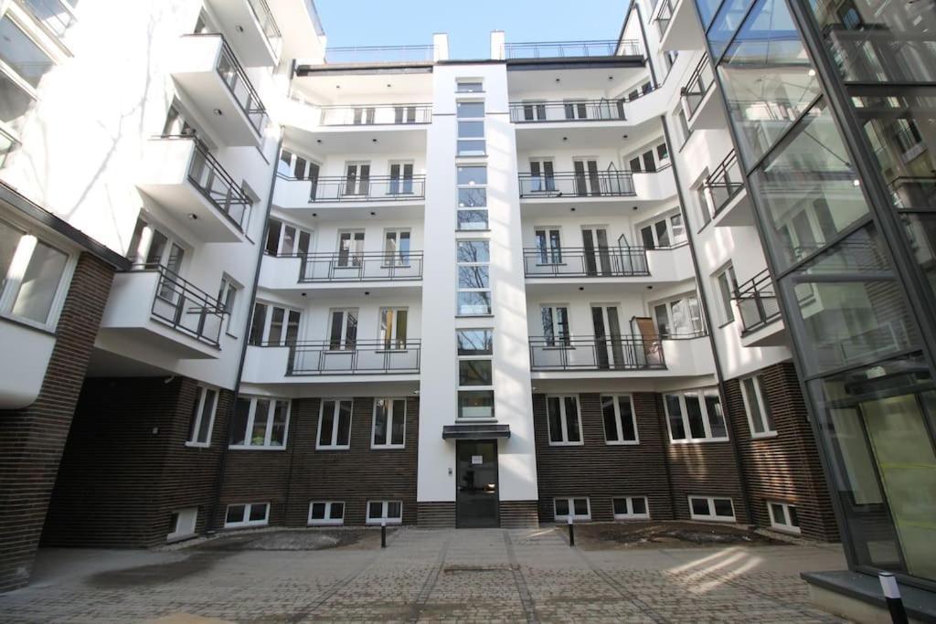 Lovely Condo In The Heart Of Warsaw Piekne Mieszkanie W Samym Sercu Warszawy Exterior photo