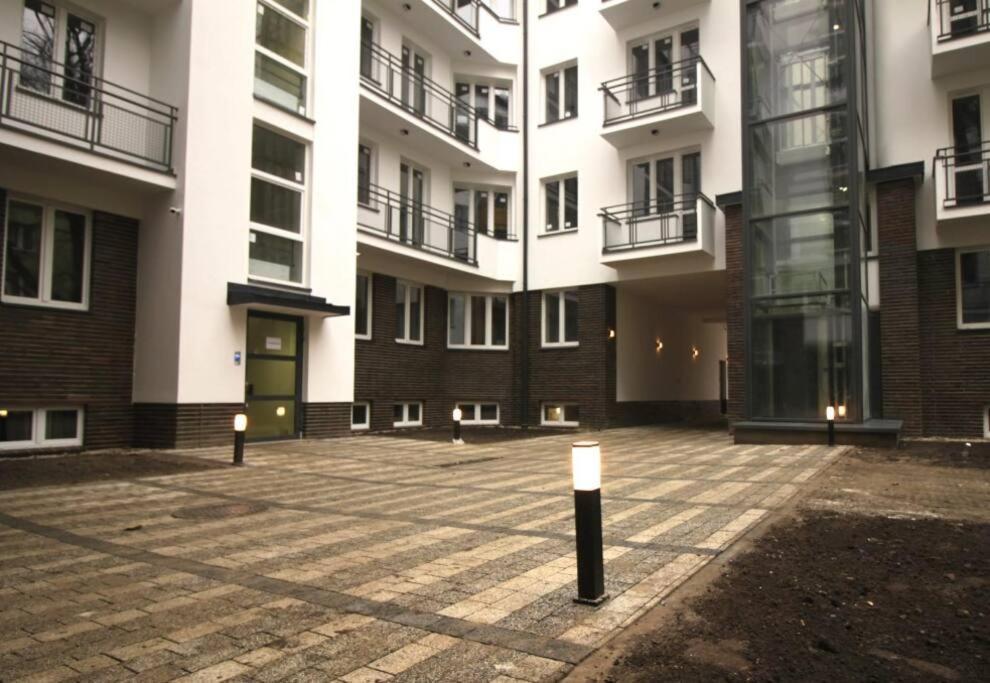 Lovely Condo In The Heart Of Warsaw Piekne Mieszkanie W Samym Sercu Warszawy Exterior photo
